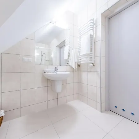 Hotel Przy Dworze Lesna Podlaska Екстер'єр фото