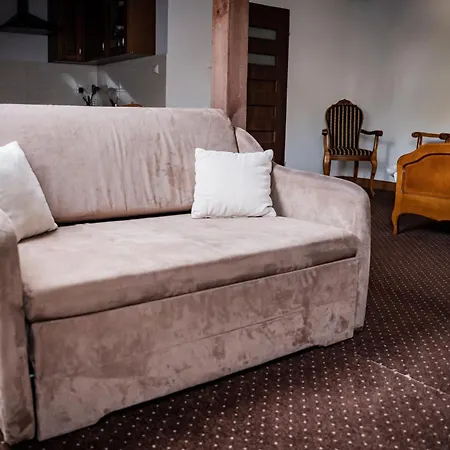 Hotel Przy Dworze Lesna Podlaska Екстер'єр фото