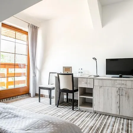 Hotel Przy Dworze Lesna Podlaska Номер фото